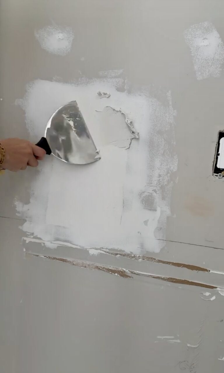 Image showcasing DIY 101 - Drywall Repair